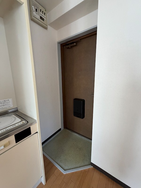福西ビル 玄関