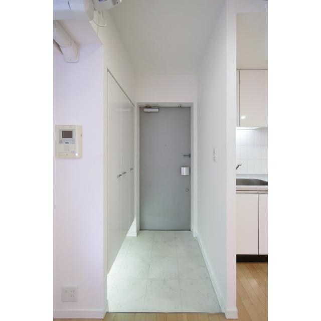 ルクレ新川レジデンス  玄関