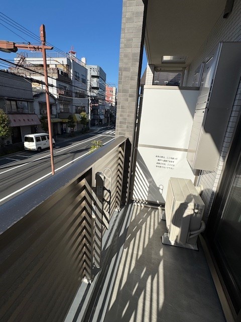 石見ビル  ベランダ