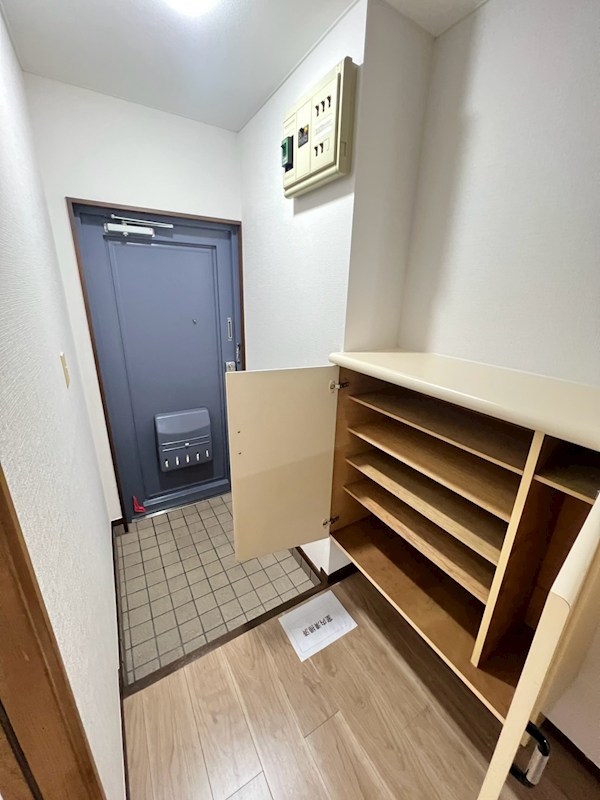 ソウナハイム 玄関