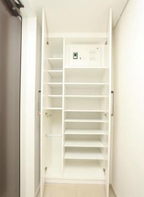 パークアクシス八丁堀 玄関