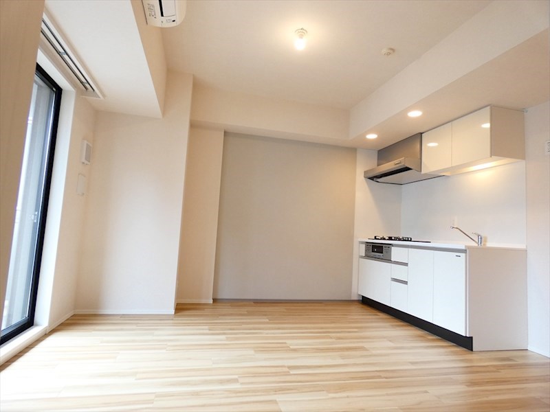 ＯＮＥ ＲＯＯＦ ＲＥＳＩＤＥＮＣＥ ＡＳＡＫＵＳＡ  リビング