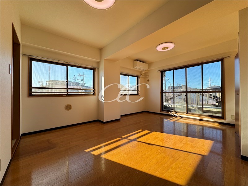 サル・ドュ・セジュール  リビング