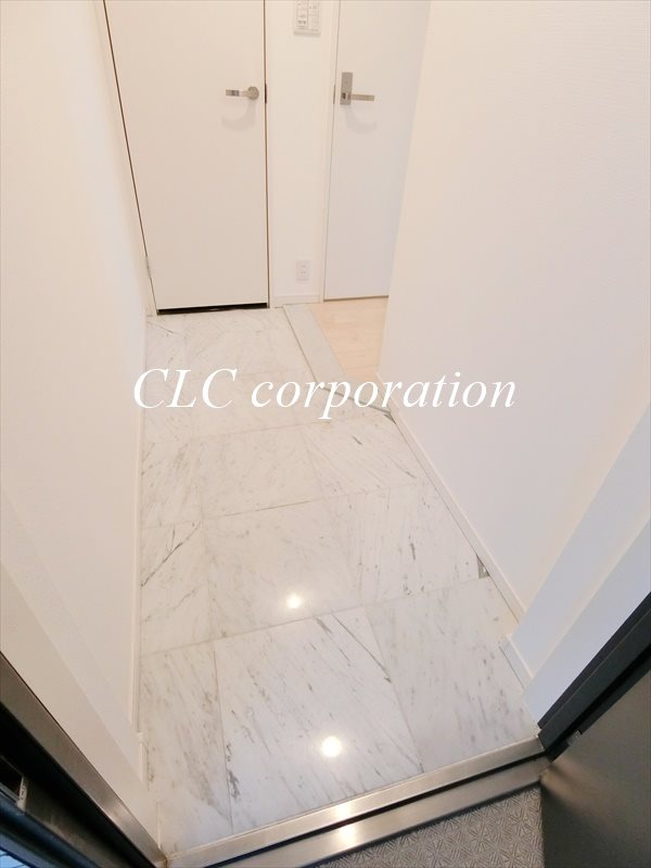 カスタリア茅場町  玄関