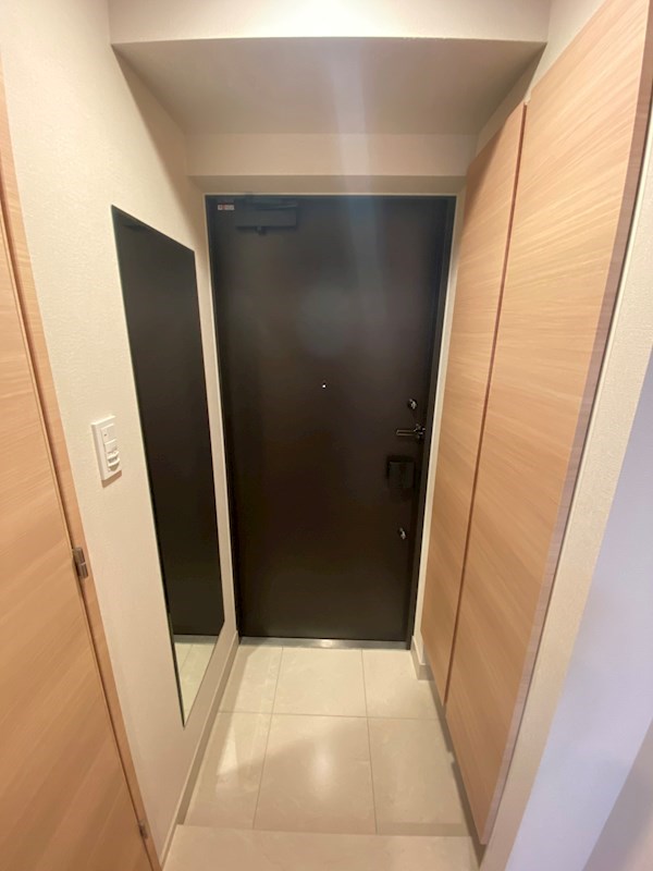 オープンレジデンシア王子 玄関