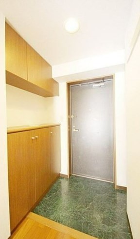 レジデンス雅鷺  玄関