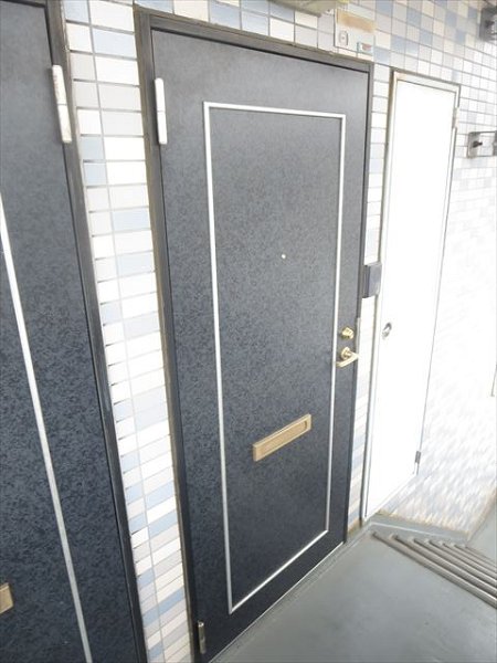 王子北ウイング 玄関