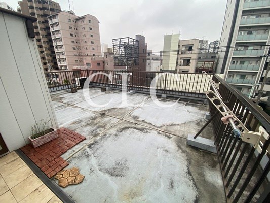 ニスモ田端新町第３榎ビル ベランダ