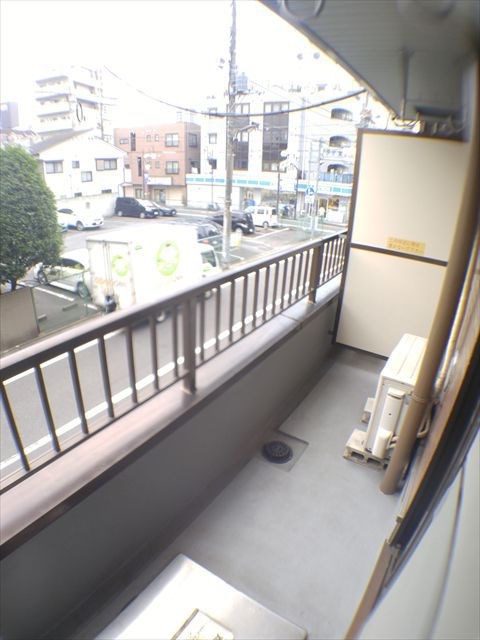 メゾン由紀 ベランダ