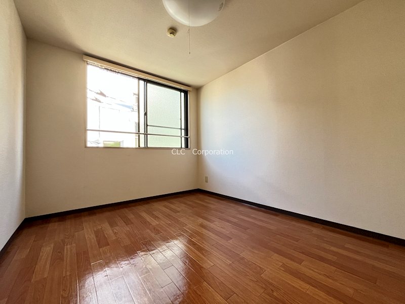 第三西野ビル リビング