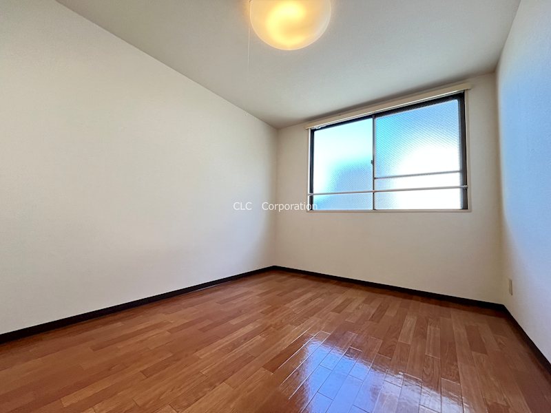 第三西野ビル ベッドルーム