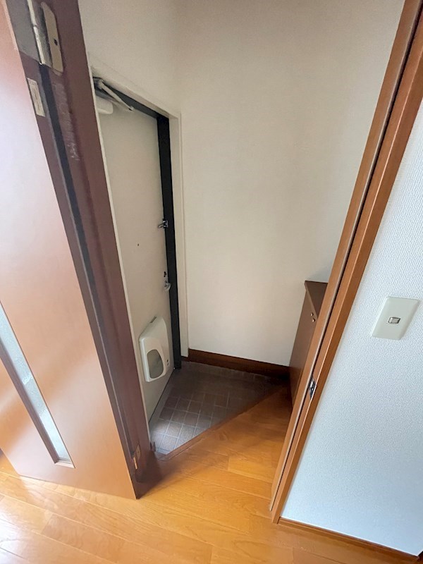ＭＫハイツ 玄関