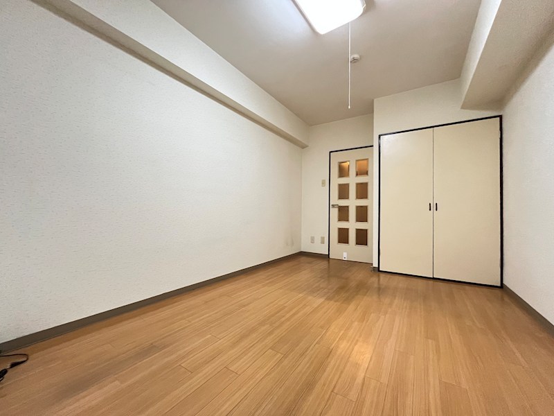 フローラレジデンス ベッドルーム