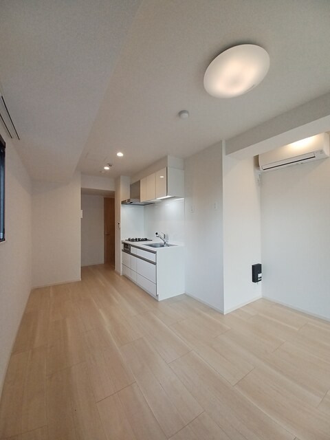 ロータス　ザ・レジデンス入谷  リビング