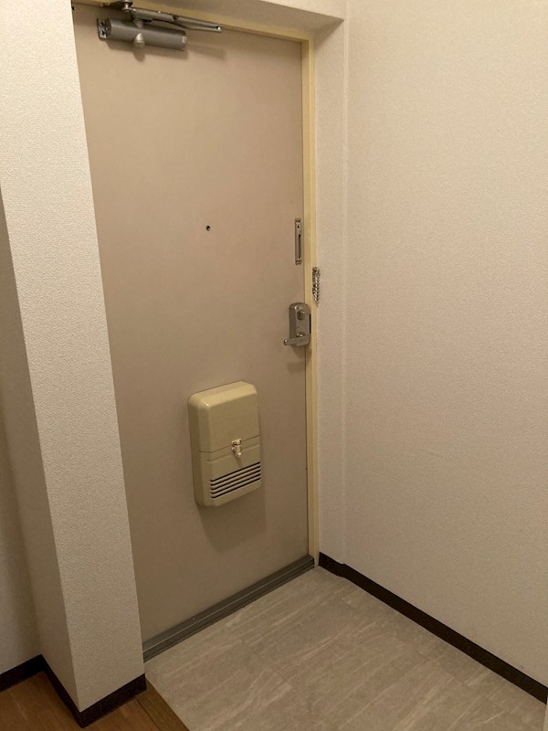 ルミエール 玄関