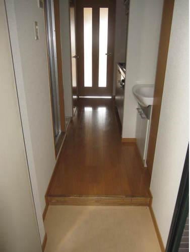 プレステージ綾瀬 玄関