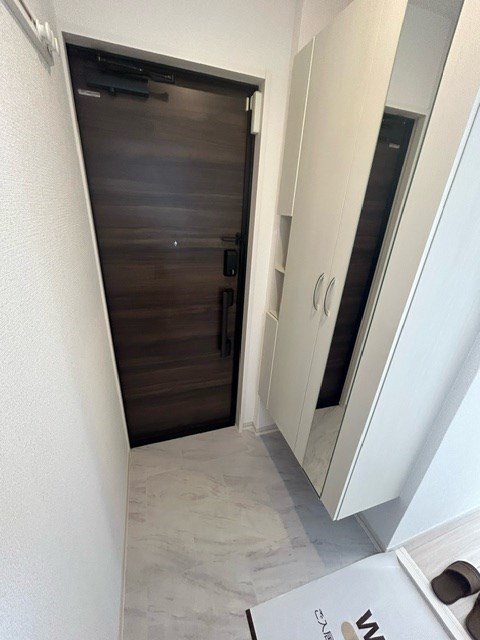 アナシエ小松川   玄関