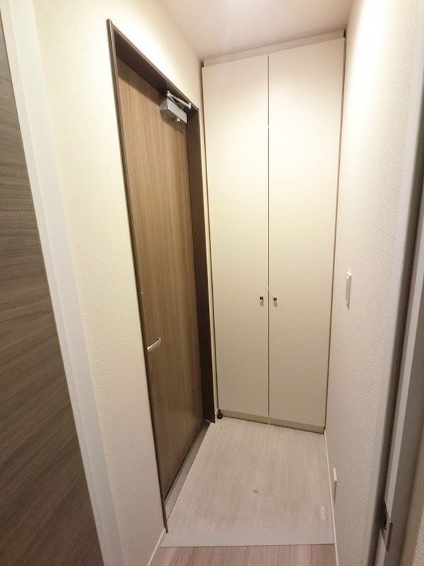 メゾン・浅草 玄関