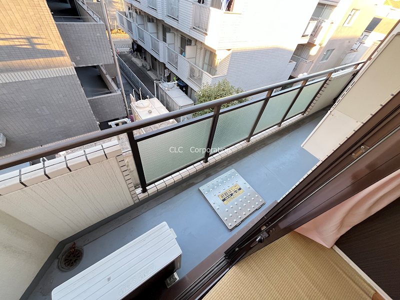 新潮通り一番館 ベランダ