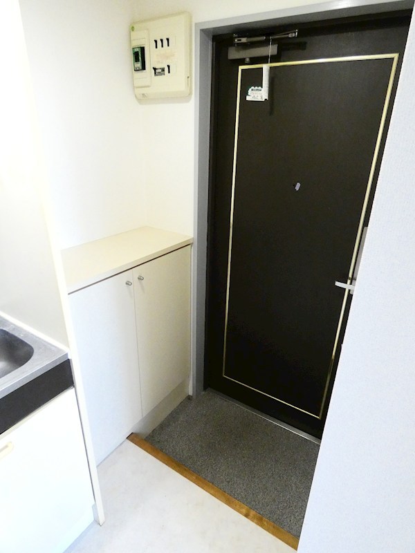 エスパッソ綾瀬 玄関