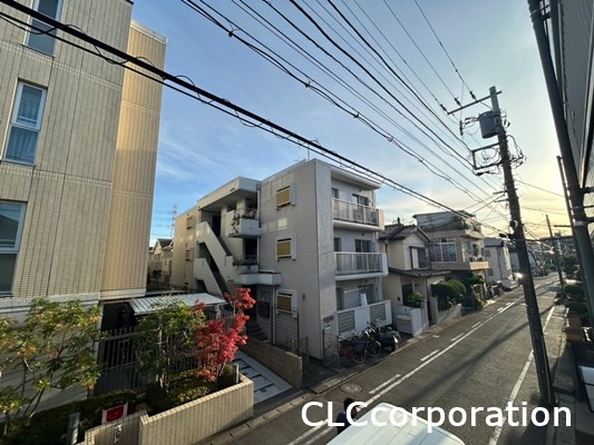 モア３ その他6