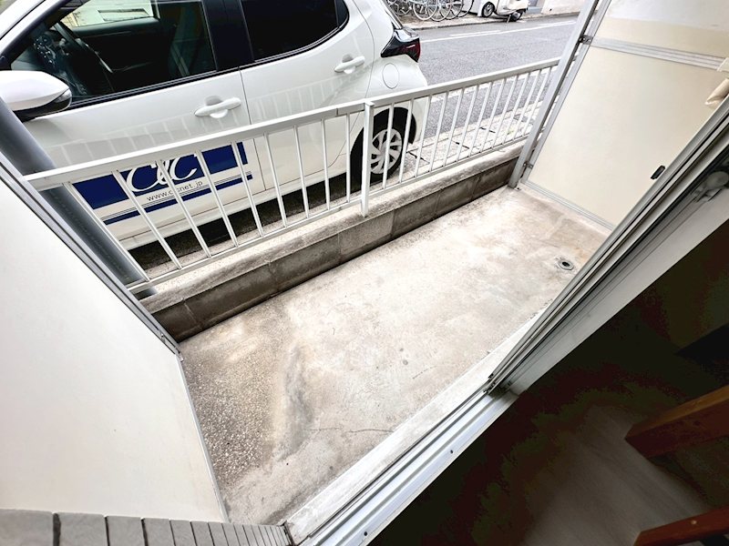 モア３ ベランダ