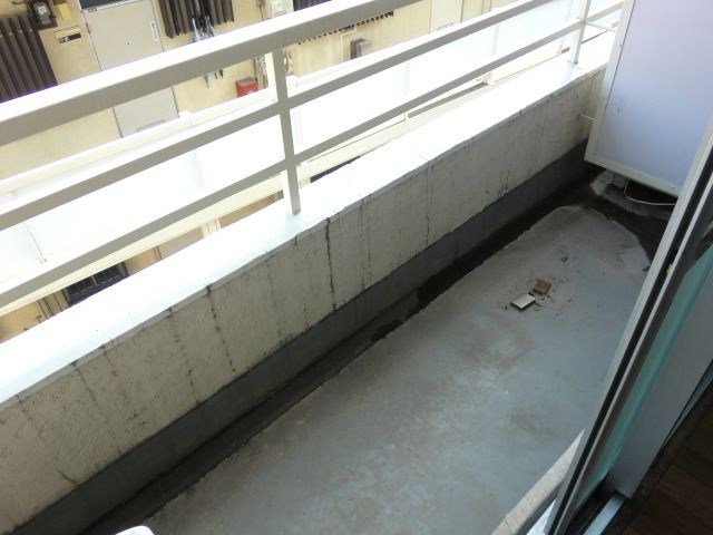 宮内サンハイツ竹ノ塚Ｃ棟 ベランダ