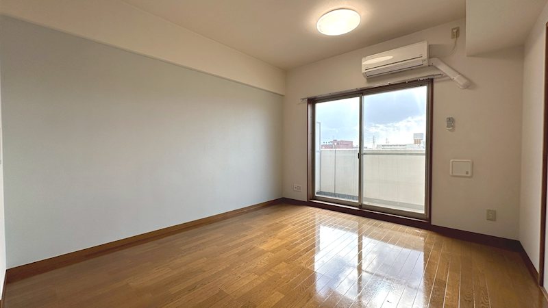 アウラ10 リビング