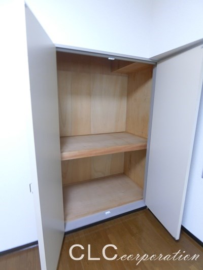 アレックスビル 収納
