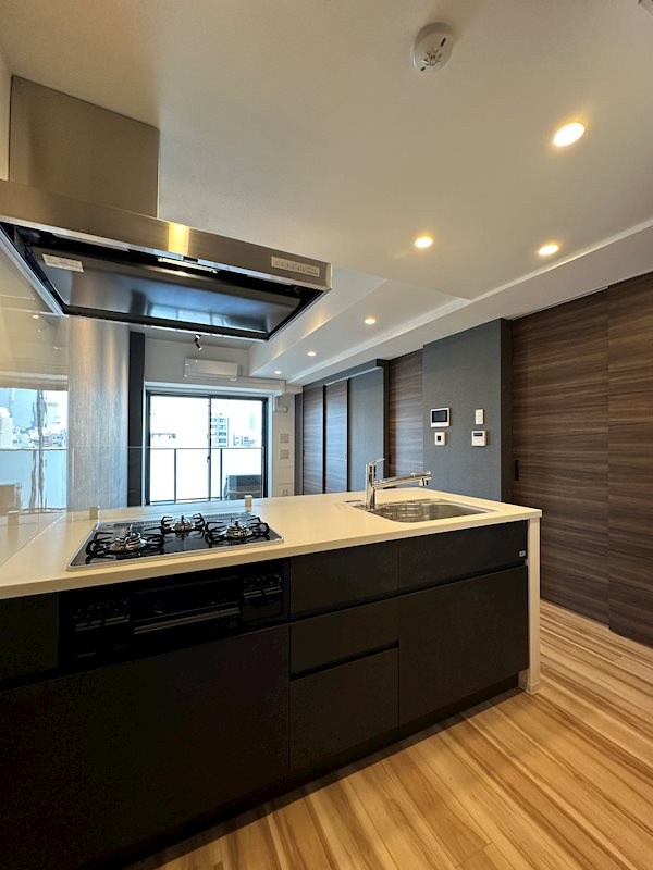 ZOOM神田 キッチン