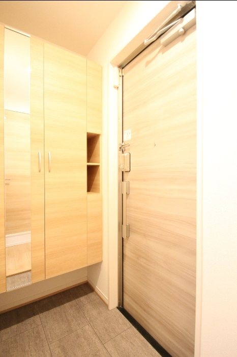 アナシエ神谷 玄関