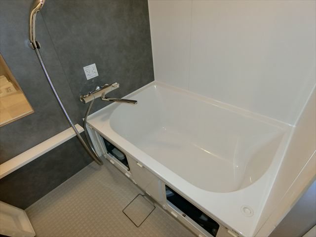 プラウドフラット三越前イースト 風呂画像