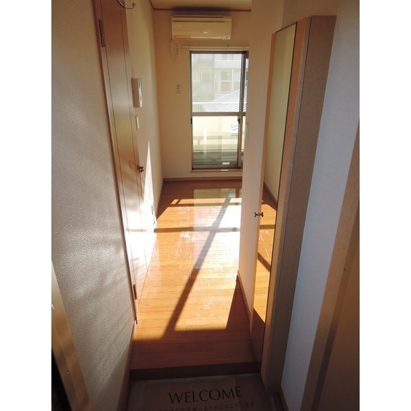 エルミタージュ 玄関