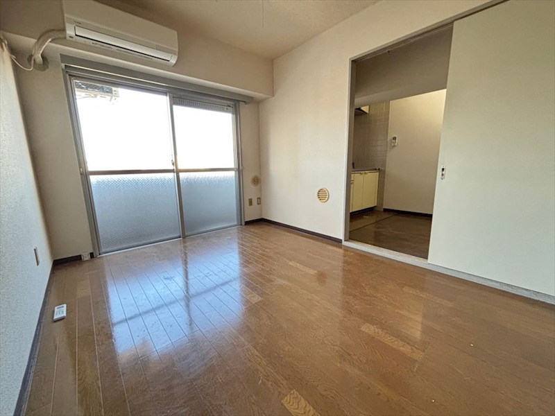 ＶＩＳＵＡＬ　ＣＩＴＹ リビング