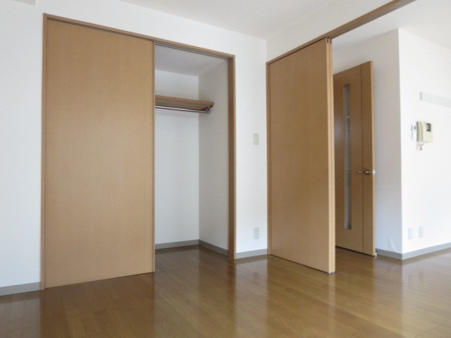 クレッセントテラス ベッドルーム