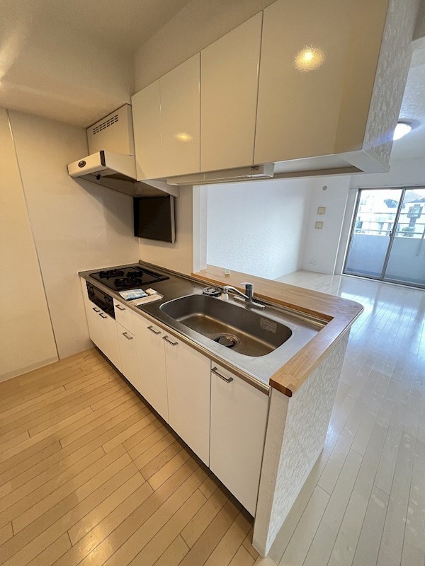 TRINITY キッチン