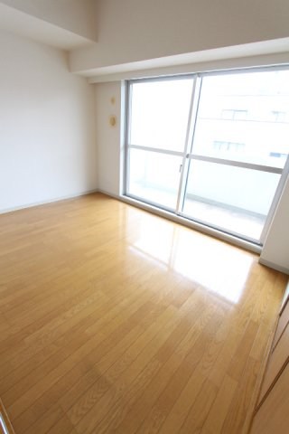 プライムアーバン町屋サウスコート リビング