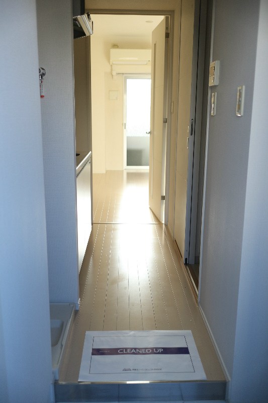 レジディア月島Ⅲ 玄関