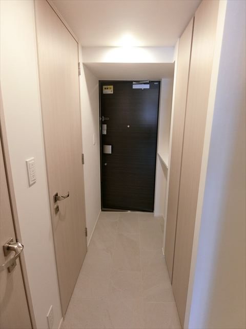 ザパークハビオ日本橋三越前 玄関