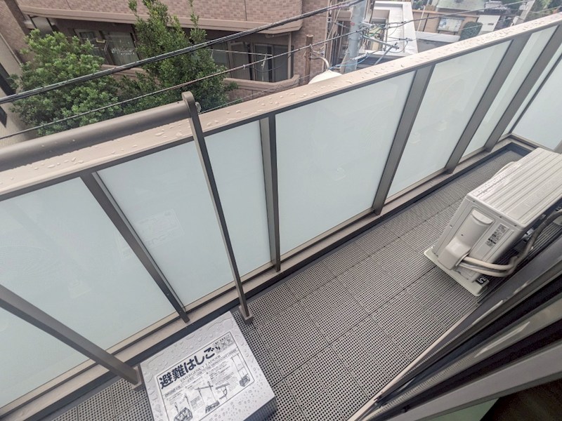 ＨＥＢＥＬＨＡＵＳ北千住 ベランダ
