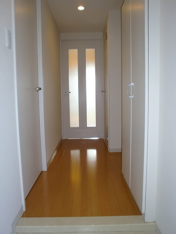 オーベルニュⅡ  玄関