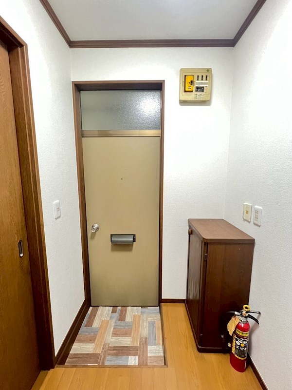宏林コーポ  玄関