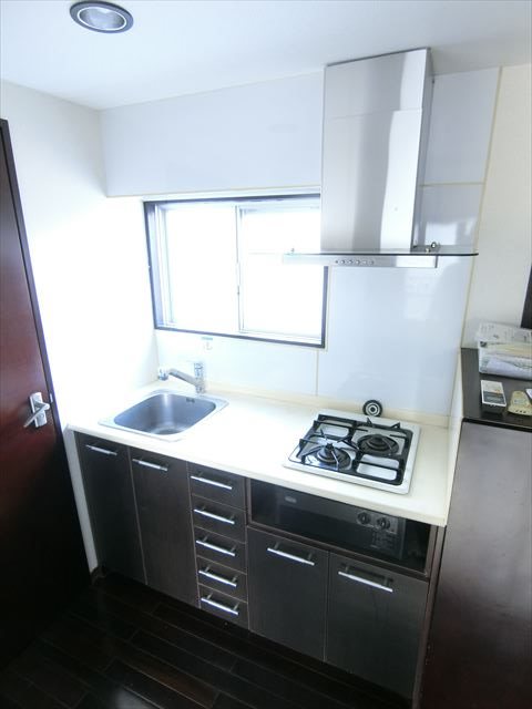 ハローレジデンス東大前 キッチン