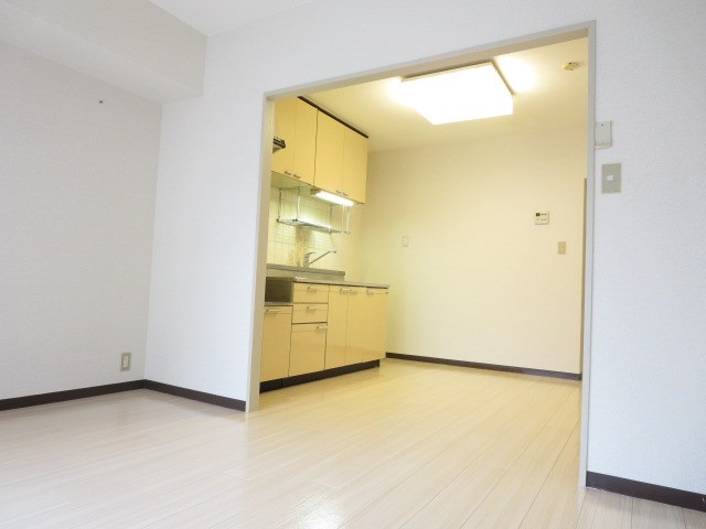 第２仲町マンション リビング