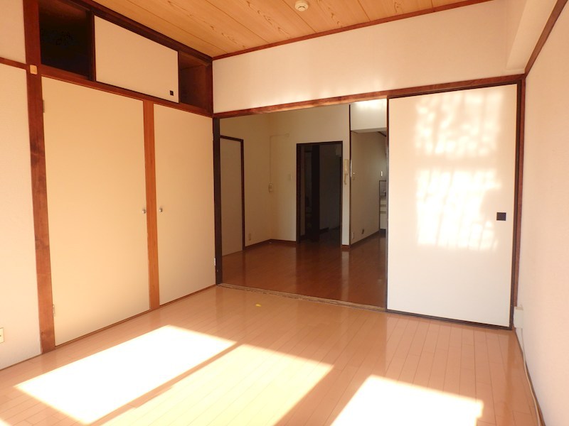 小栗原住宅２号棟 リビング