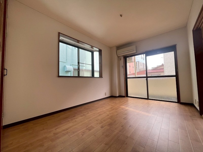 平野マンション ベッドルーム