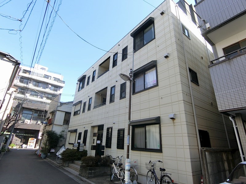 ＥＡＧＬＥ’Ｓ　ＮＥＳＴ 外観