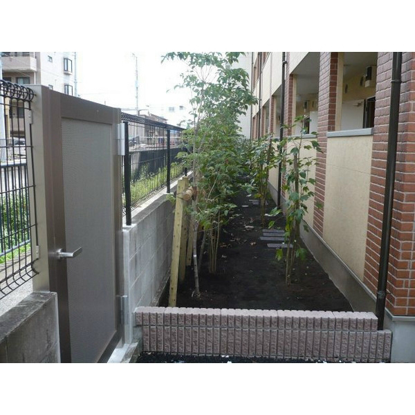 ディリジェントサトウ  ベランダ