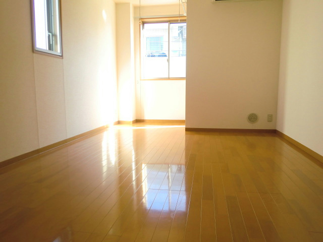 ロイヤルハイム王子 リビング