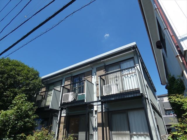 ファミーユ谷中 外観